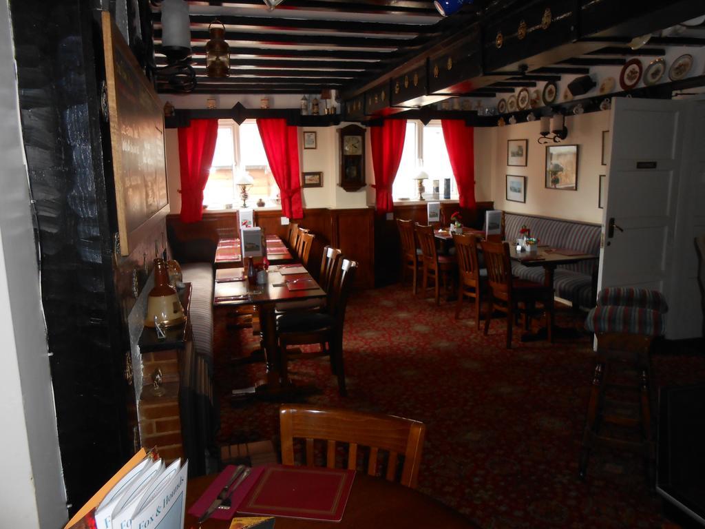 Fox And Hounds Country Inn Willingham  Zewnętrze zdjęcie